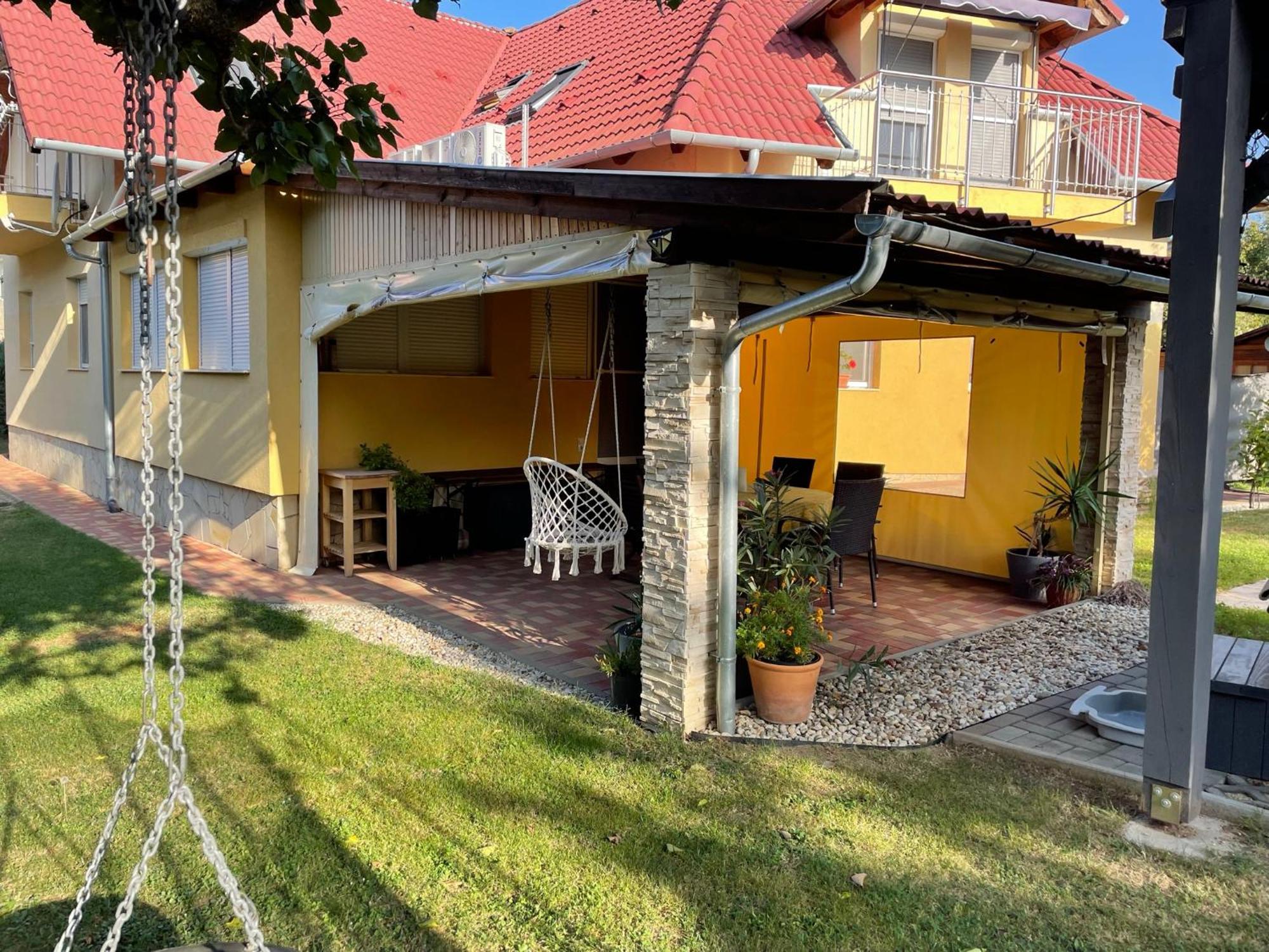 Jasmin Apartment House Vonyarcvashegy Exterior foto